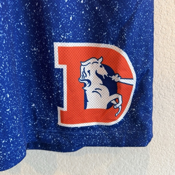 Mitchell & Ness Denver Broncos Shorts size XLarge NWT - Picture 3 of 9